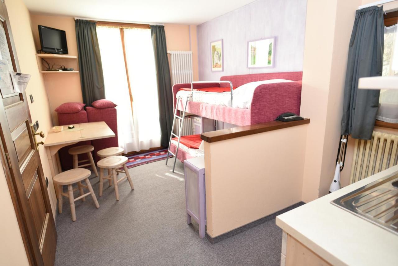 Hotel Genzianella ชัมโปลุก ภายนอก รูปภาพ
