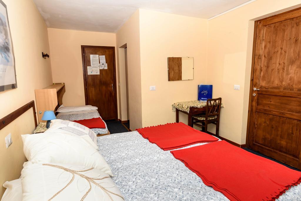 Hotel Genzianella ชัมโปลุก ภายนอก รูปภาพ