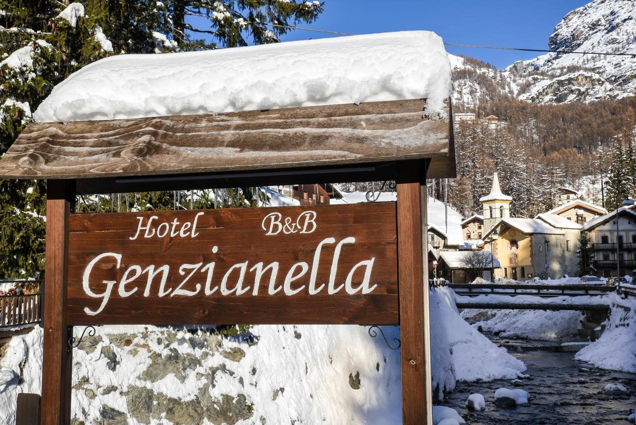 Hotel Genzianella ชัมโปลุก ภายนอก รูปภาพ